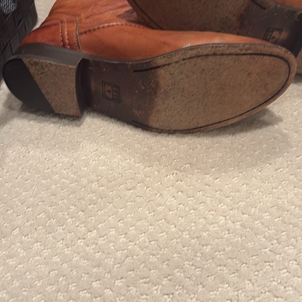 Women’s Frye boots.. - Picture 5 of 5